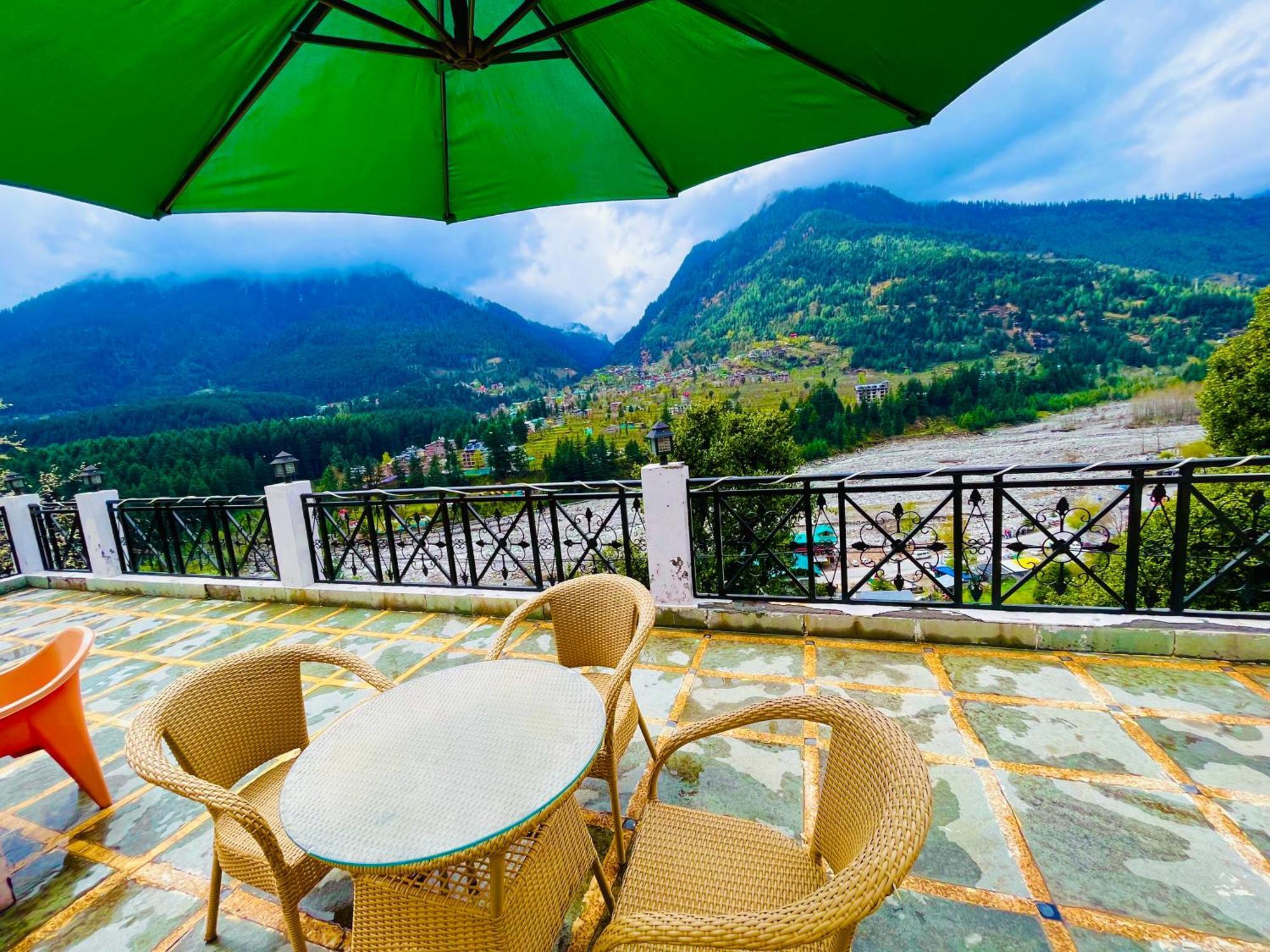 Hotel Hollywood Manali - Scenic River & Mountain View With Premium Rooms Bagian luar foto