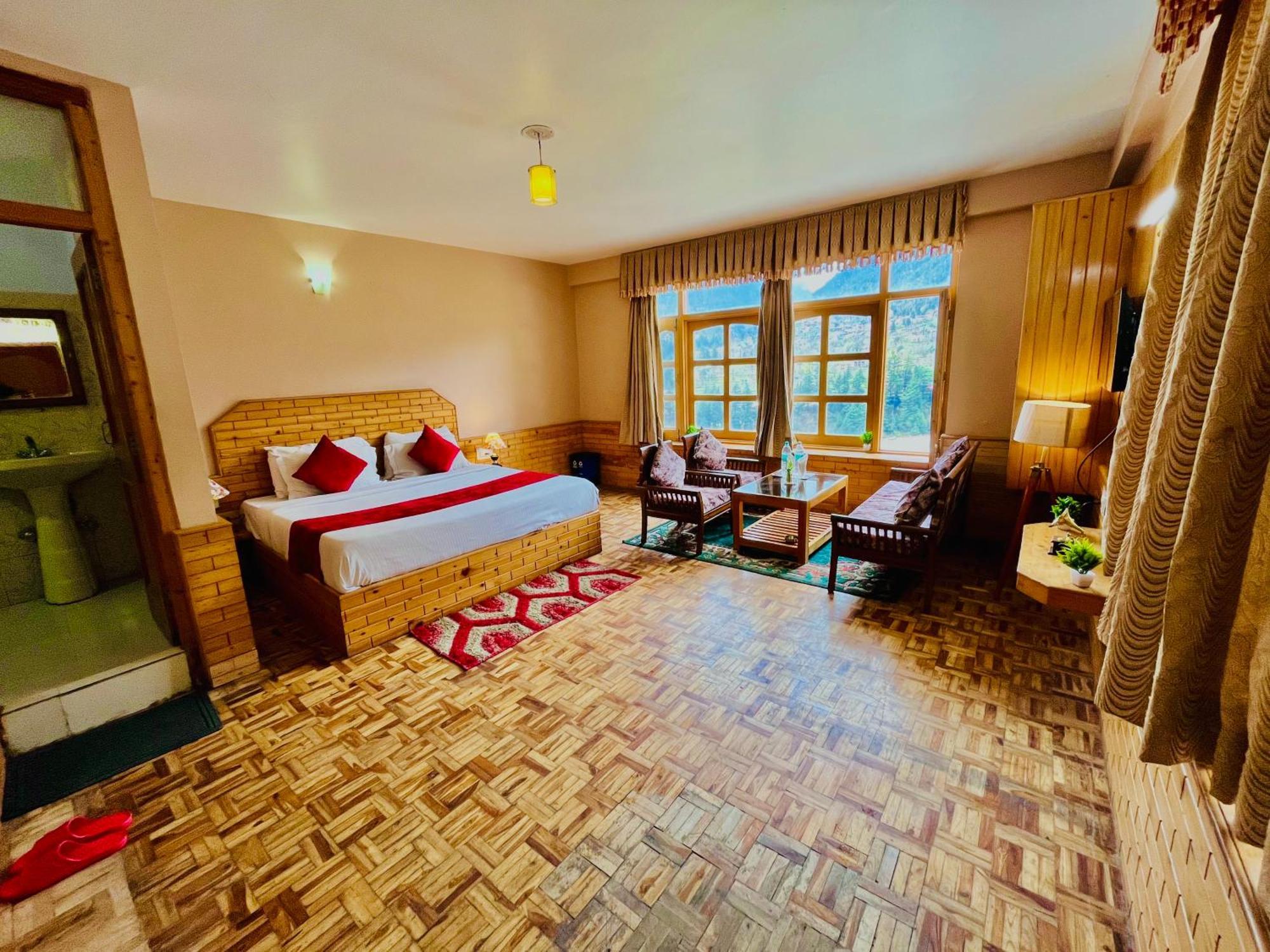 Hotel Hollywood Manali - Scenic River & Mountain View With Premium Rooms Bagian luar foto