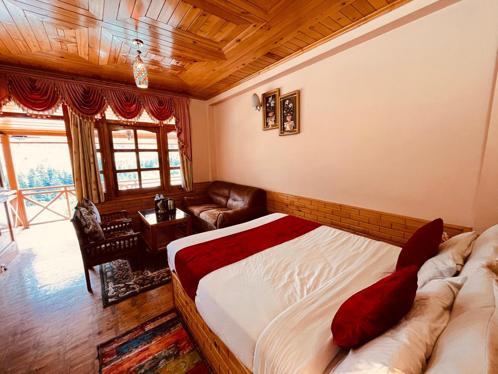 Hotel Hollywood Manali - Scenic River & Mountain View With Premium Rooms Bagian luar foto