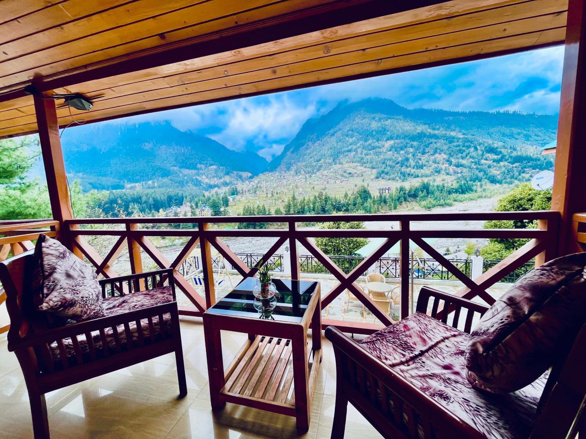 Hotel Hollywood Manali - Scenic River & Mountain View With Premium Rooms Bagian luar foto